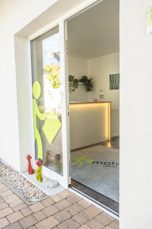Motel22 Parkplatz Inklusive Вена Экстерьер фото